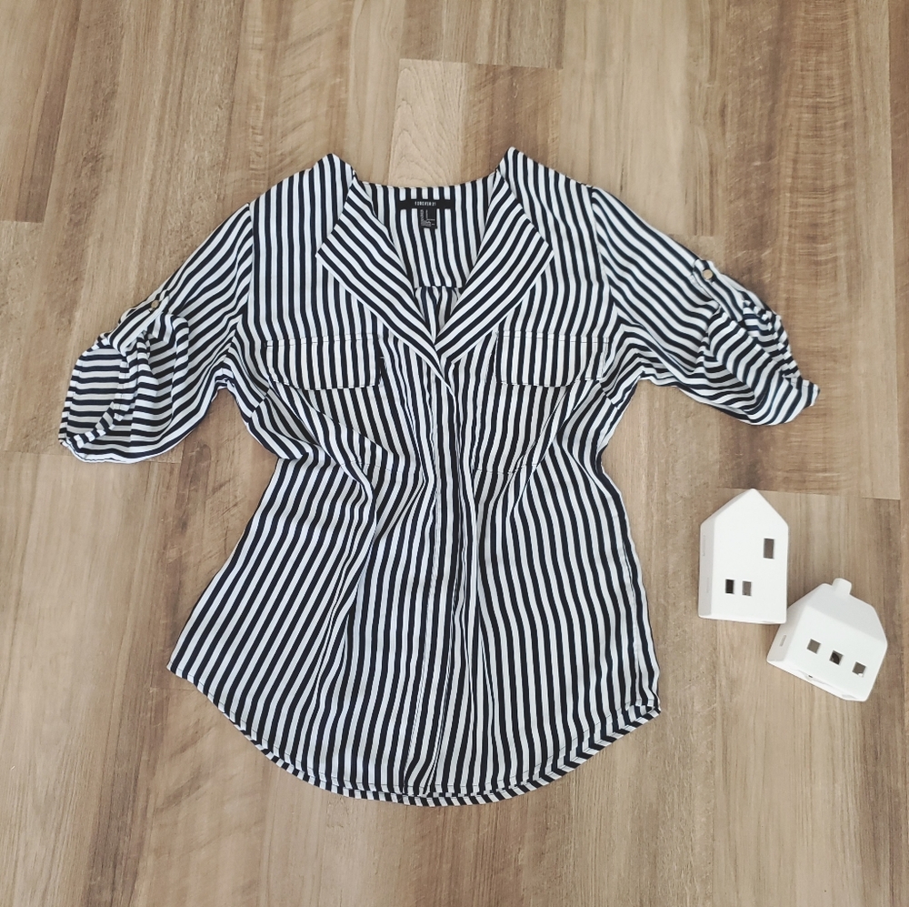 Forever21, Small, dark navy and white stripes